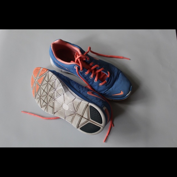 Nike Free Tri Fit 3 - Picture 3 of 3